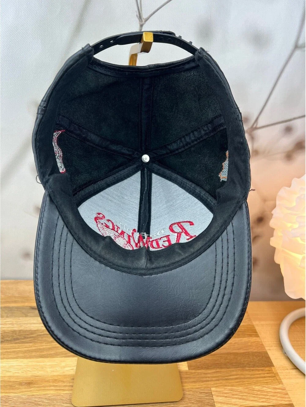 Vintage Detroit Red Wing black Leather Embroidered